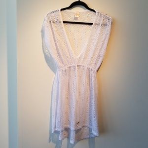 Lace cover-up